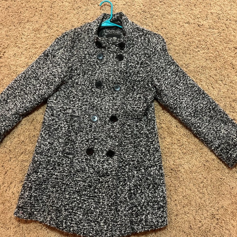 Very Cute Black & White nubby Large Jacket!!